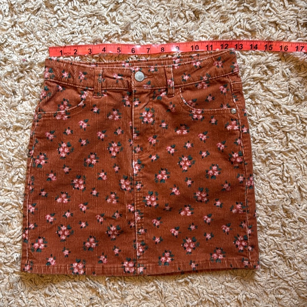Light brown corduroy skirt with pink and green flowers